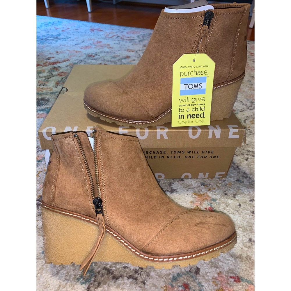 Tom’s Avery Toffee Microfiber Booties